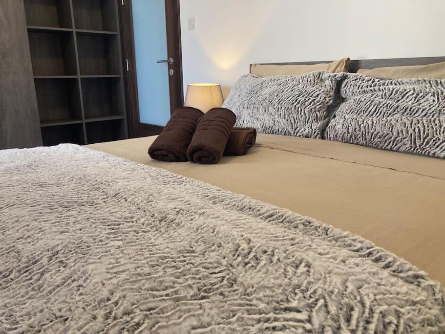 Elegant Maisonette In Malta By Assetflow Pro Apartment Marsaskala Bagian luar foto